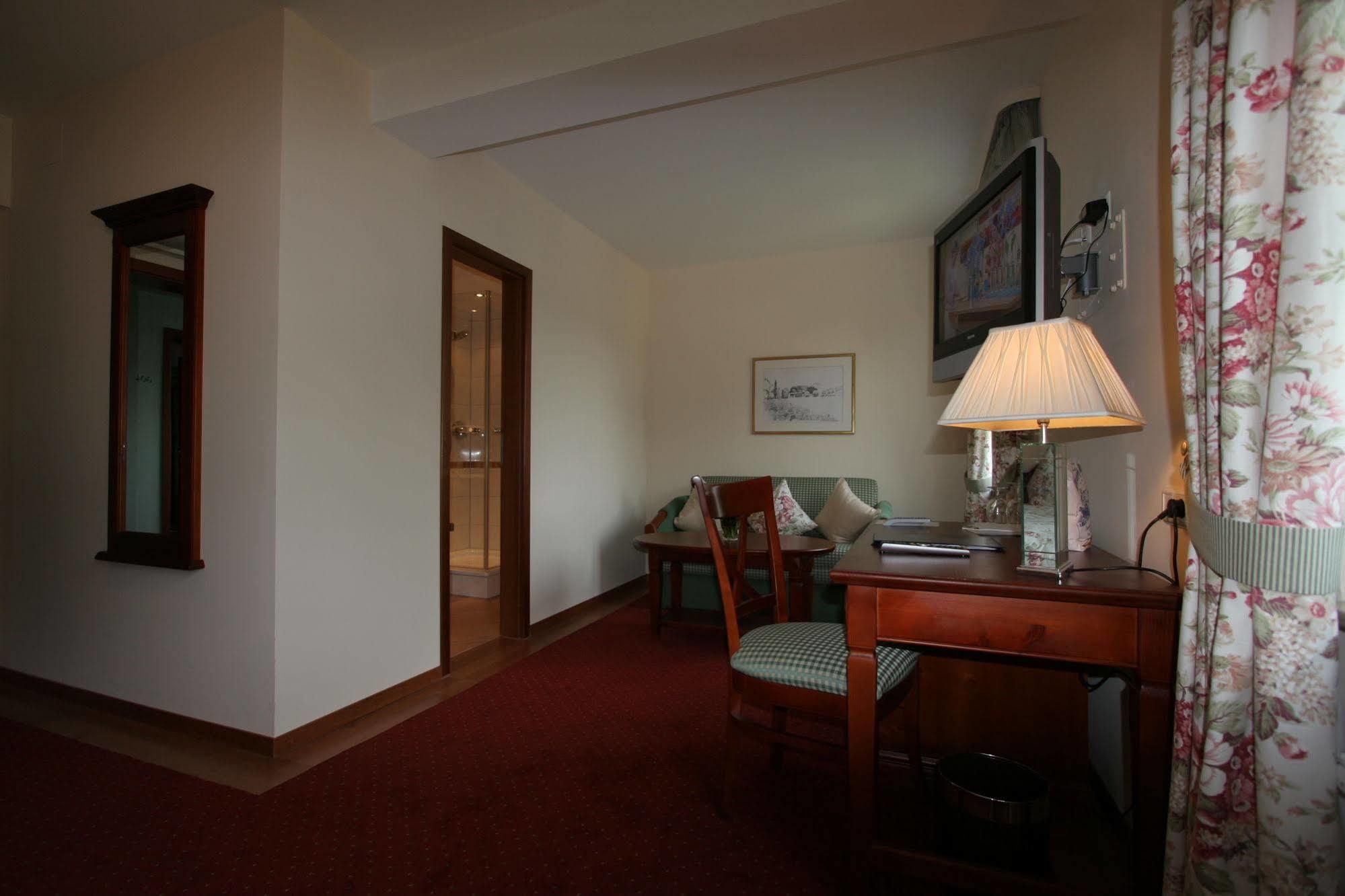Hotel Muehle Binzen Eksteriør bilde